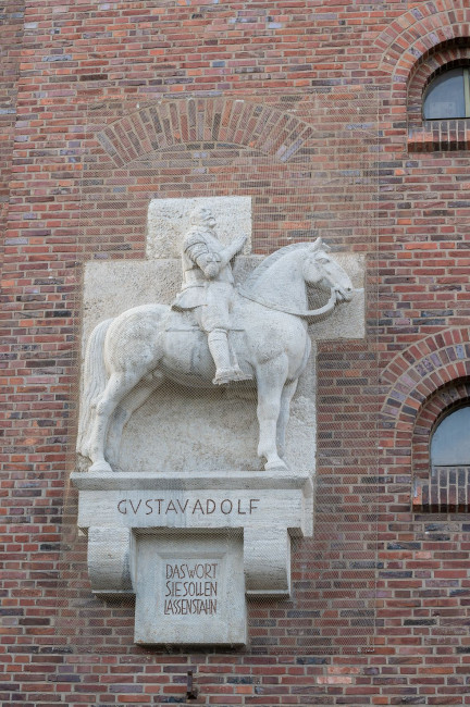 Relief Gustav-Adolf an der Gustav-Adolf-Gedächtniskirche